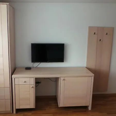 Julija Panzió 3*