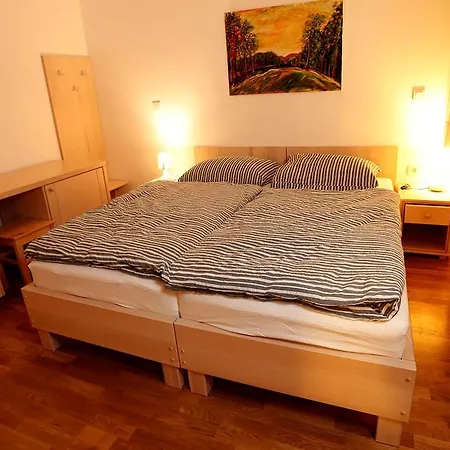 Panzió Julija 3*