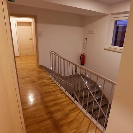 Julija Panzió Ljubljana